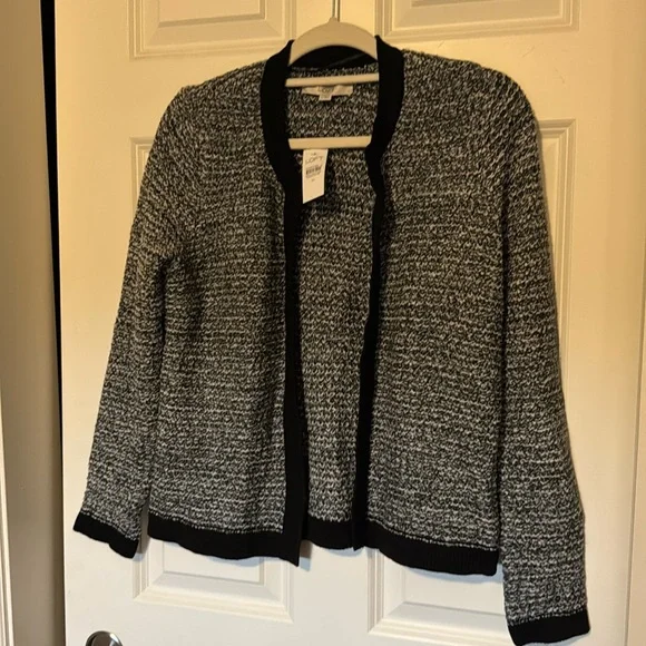 New LOFT sweater jacket - black/grey/white knit - super soft - size Medium - Picture 2 of 9